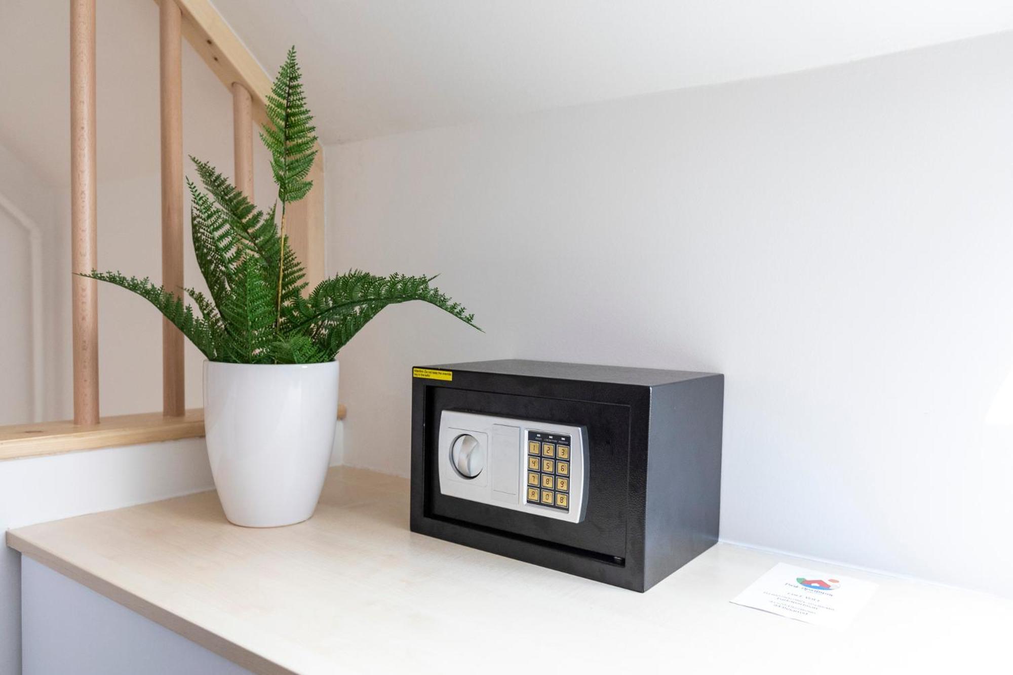 Park Apartman Sarrod Exterior photo